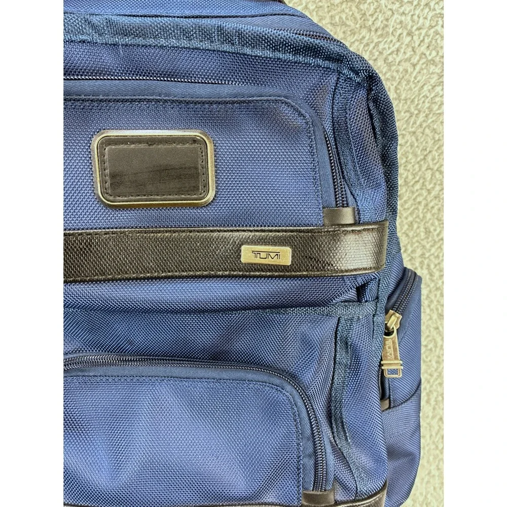 Tumi Alpha 2 T-Pass Business Class Brief Pack Mens Blue Laptop Travel Nylon